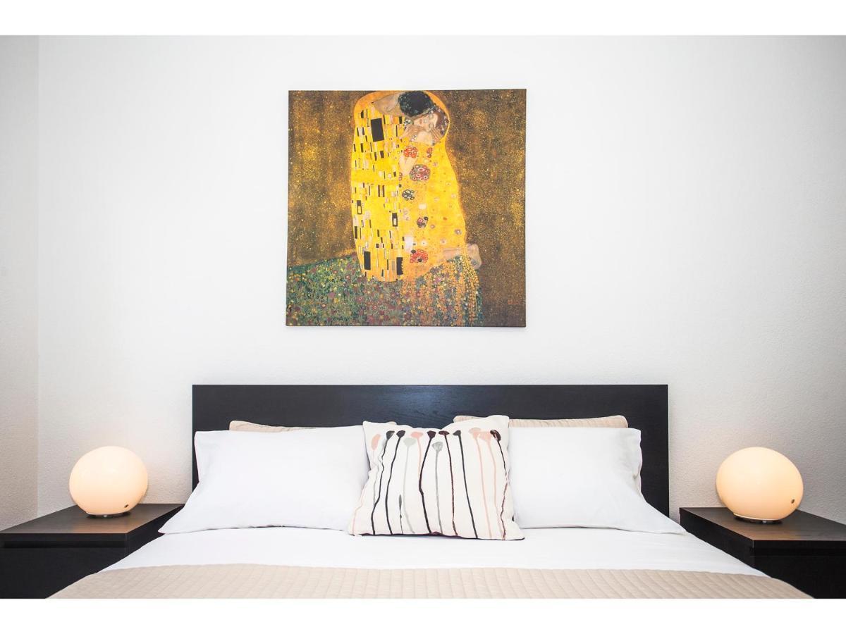 Olive Tree Apartments Сплит Экстерьер фото