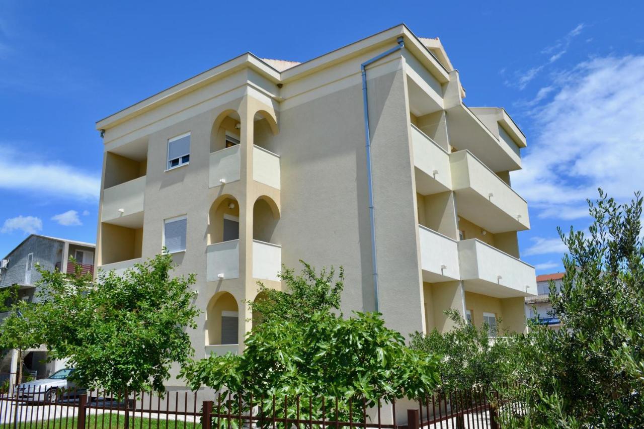 Olive Tree Apartments Сплит Экстерьер фото